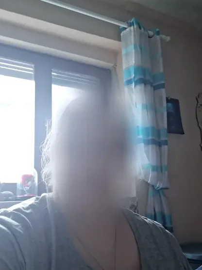 Aya, 25