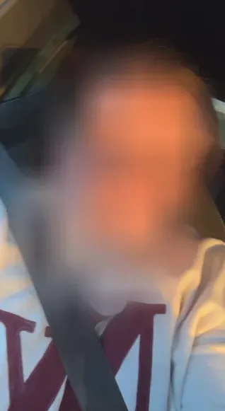 Caroline, 18