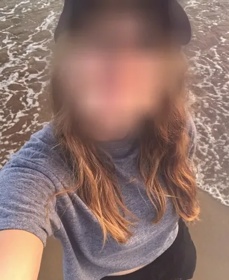 Isabella, 36