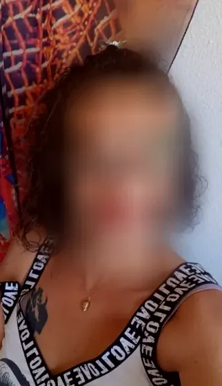 Isabella, 40