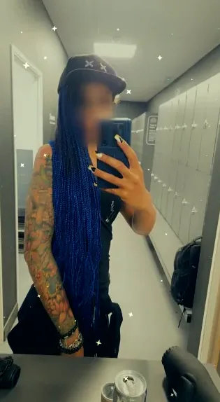 Karla, 34