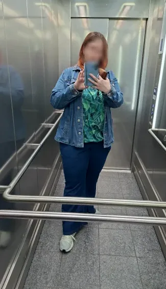 Katrine, 40