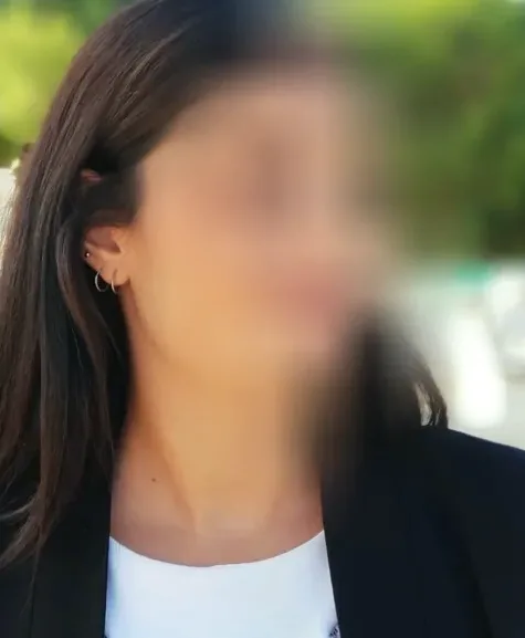 Maja, 33