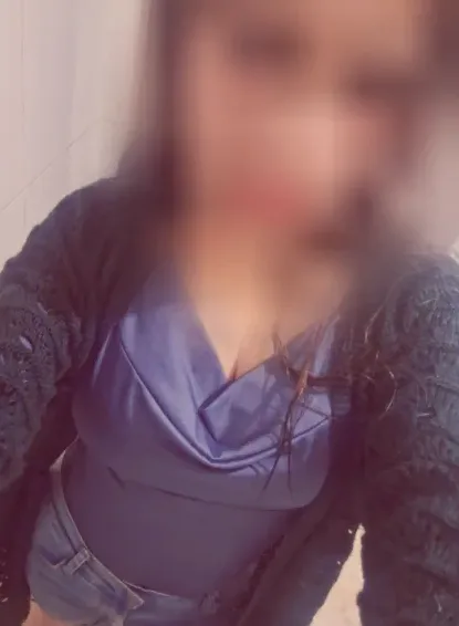 Nora, 33
