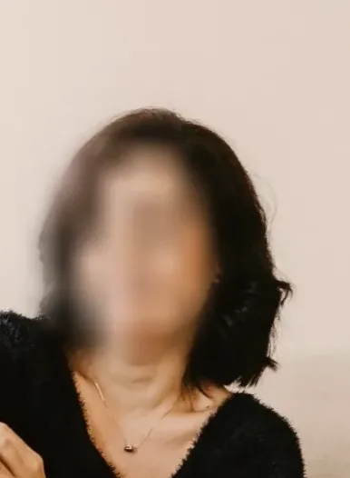 Olivia, 38