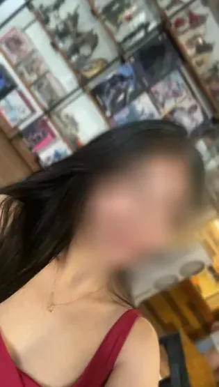 Yara, 28